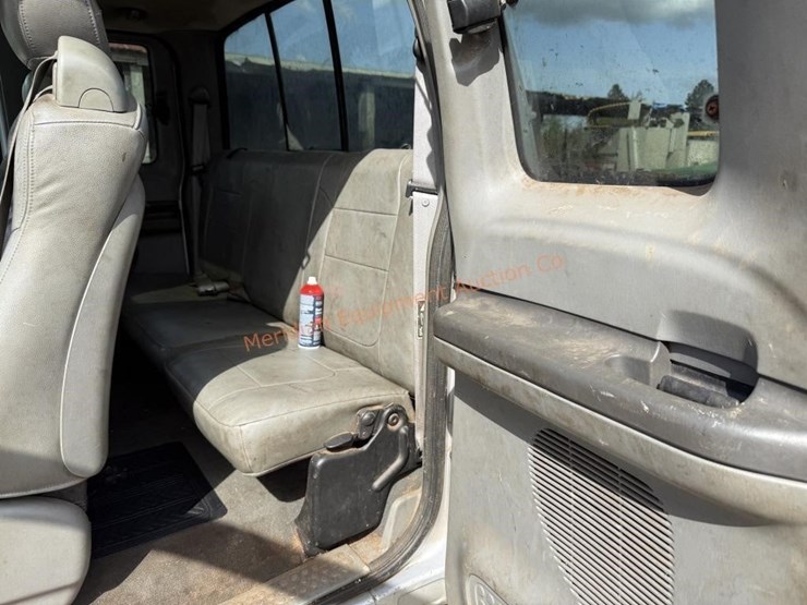 2004-ford-f450-lariat-image-30