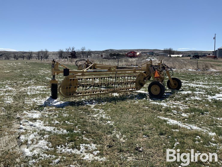 2009-vermeer-r2300-image-7