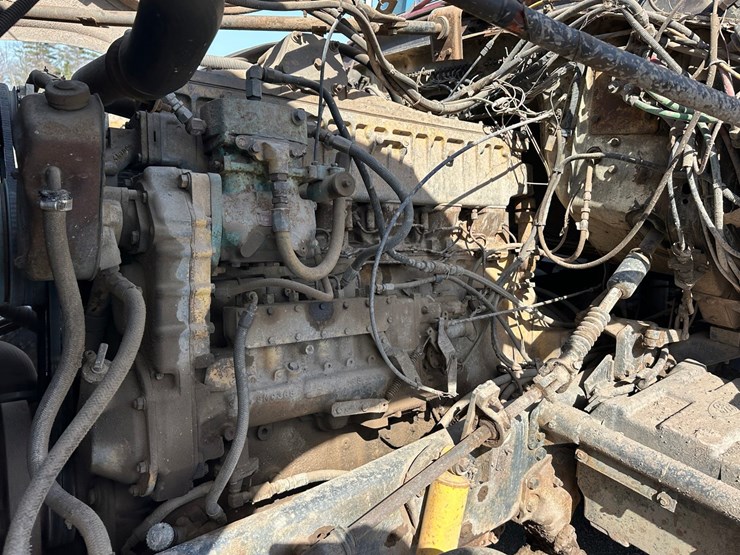 1984-ford-tractor-image-24