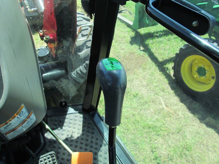 mahindra-6110-image-37