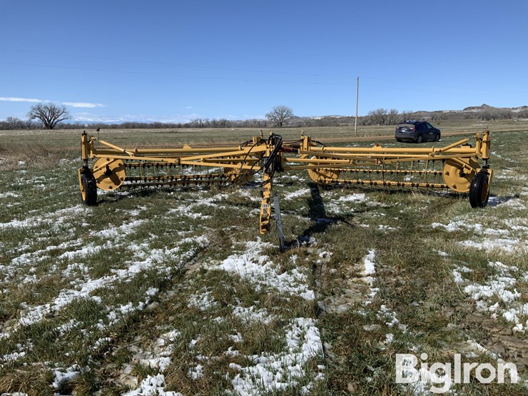 2009-vermeer-r2300-image-2