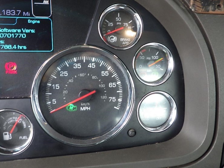 2019-kenworth-t880-image-93