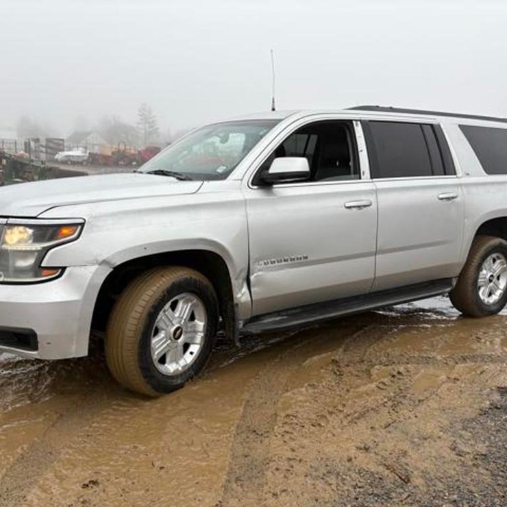 2015 CHEVROLET SUBURBAN