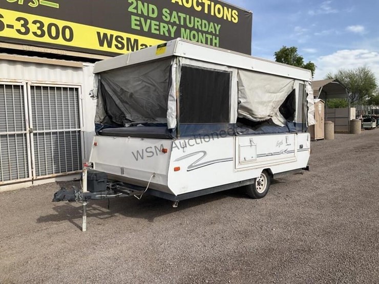 2001-jayco-eagle-pop-up-camper-image-2