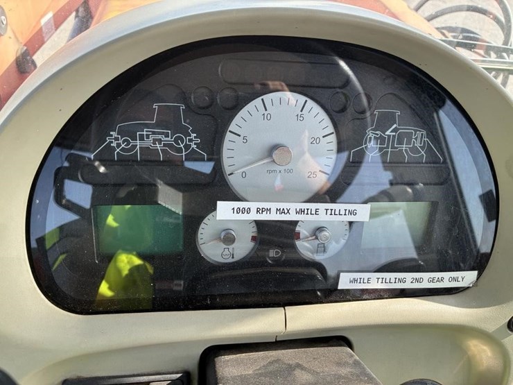 2008-massey-ferguson-6485-image-24