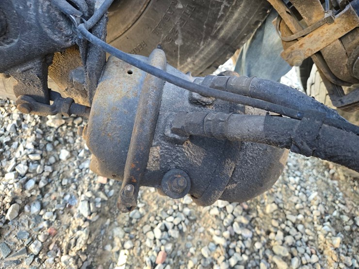 2013-peterbilt-386-image-33