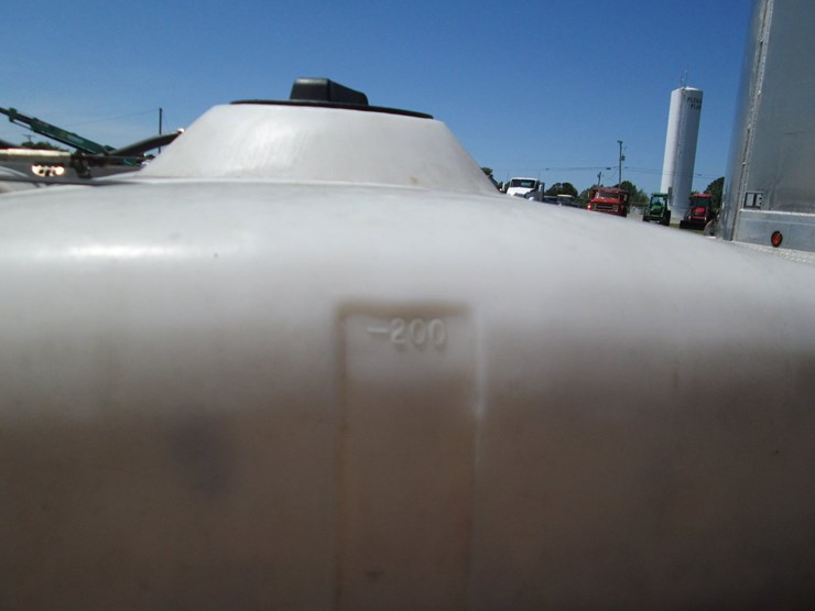 #36732-•-mi-t-m-102"-t/a-steel-3500-power-washer-trailer-image-9