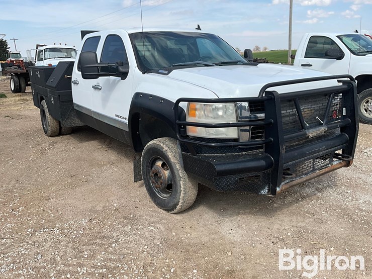 2007-chevrolet-silverado-2500-image-2
