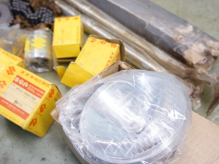 japanese---suzuki-etc…-miscellaneous-parts-lot-image-2