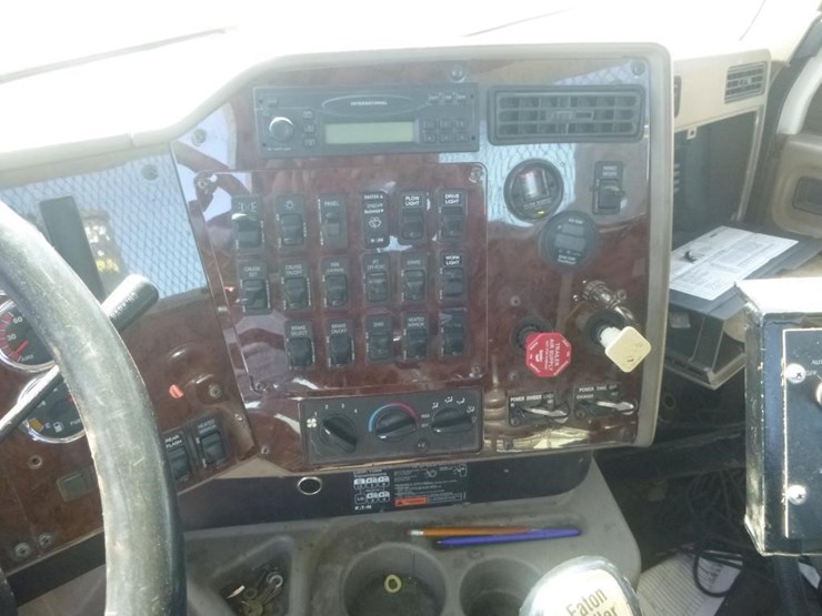 2008-international-paystar-5500i-t/a-roll-off-truc-image-15