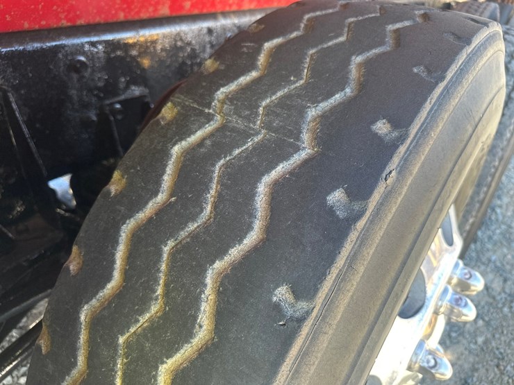 2012-international-7600-image-67