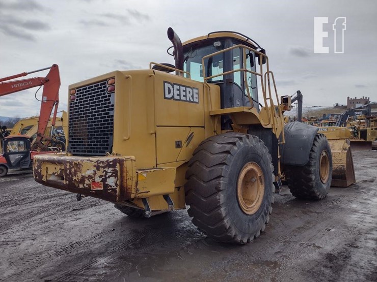 2003-deere-744j-image-32