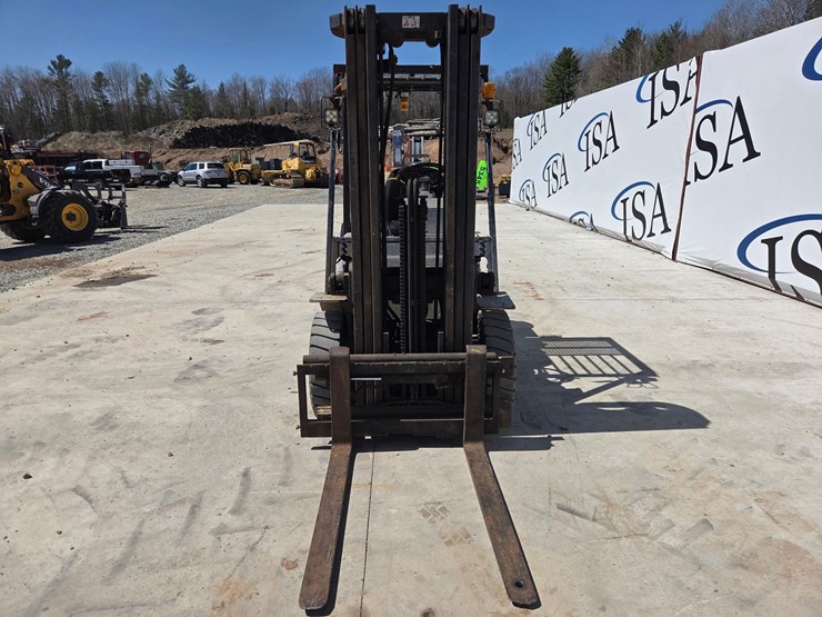 komatsu-fg25t-11-image-8