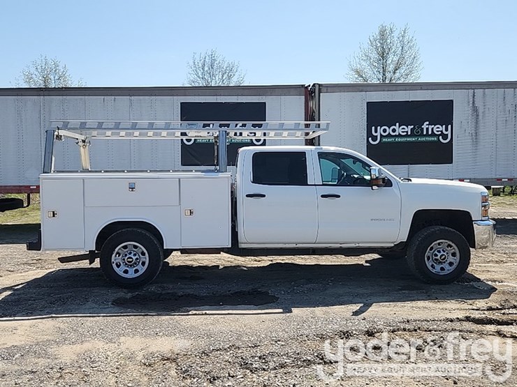 2016-chevrolet-silverado-3500hd-image-5