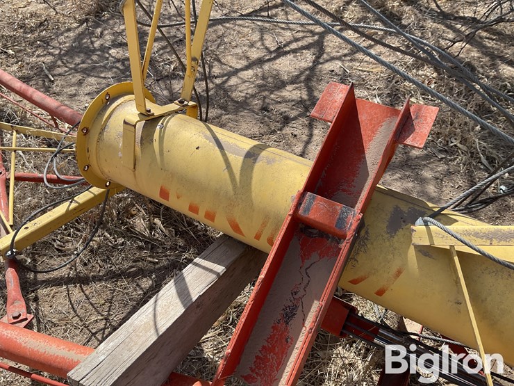 westfield-mk-100-71-swing-away-10”-auger-for-parts-image-19