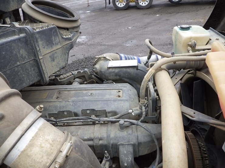 2017-kenworth-t800-image-59