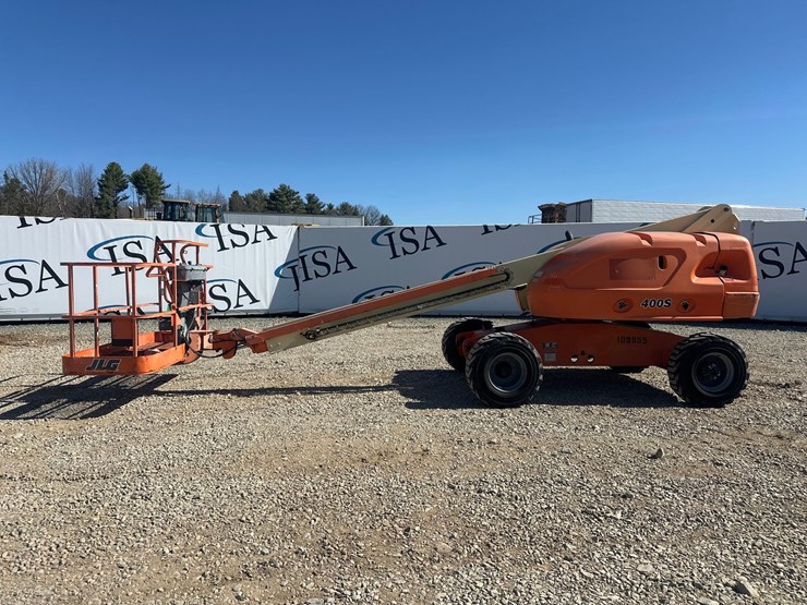 2007-jlg-400s-image-2