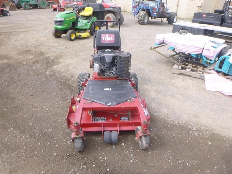 toro-lawn-mower-image-6