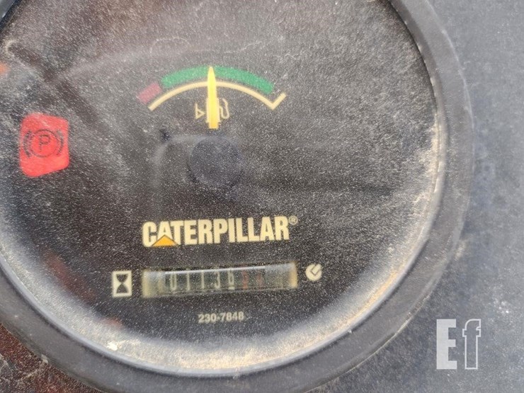 2010-caterpillar-cb34xw-image-6