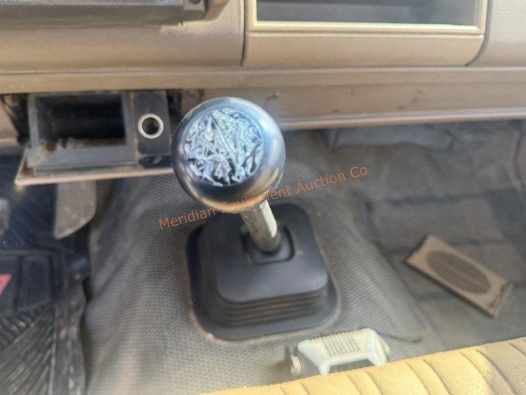 1992-chevrolet-cheyenne-1500-image-29