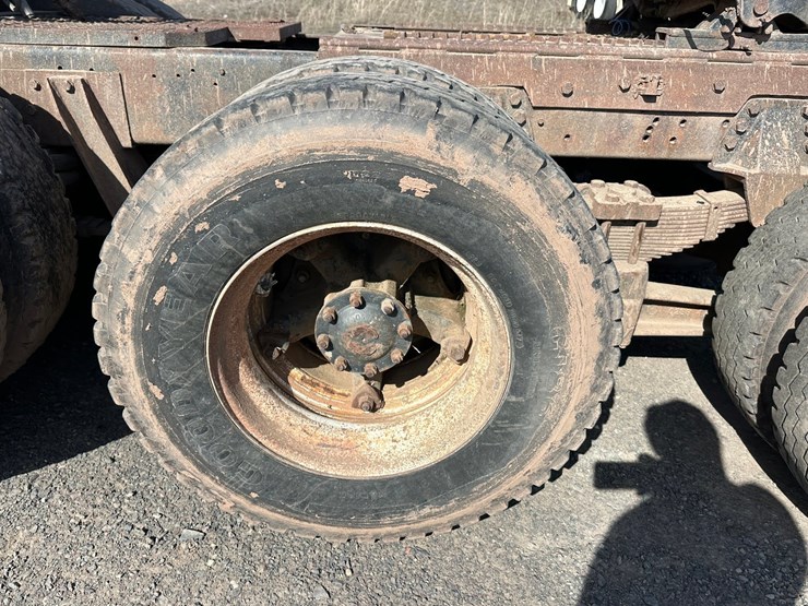 1984-ford-tractor-image-53