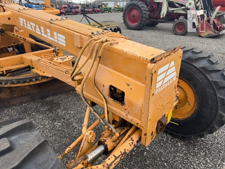 fiat-allis-65b-image-7