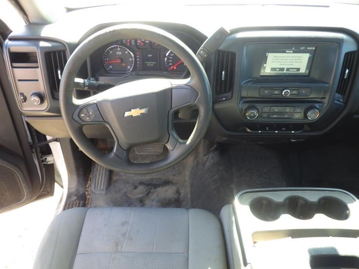 2018-chevrolet-1500-image-7