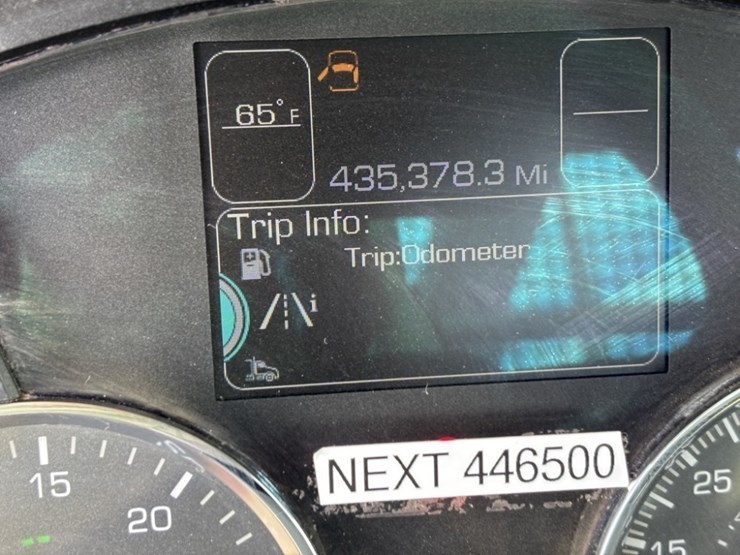 2019-kenworth-t880-image-37