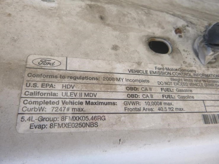 2008-ford-extra-cab-utility-truck-image-15