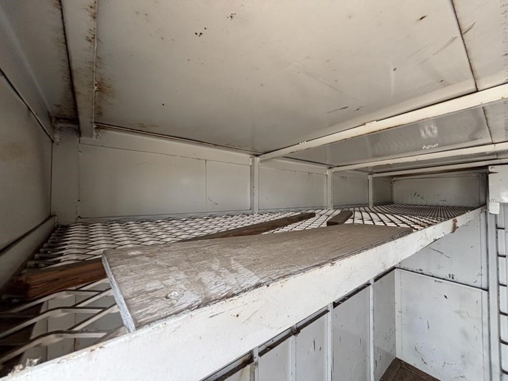 8'-s/a-enclosed-trailer-image-21