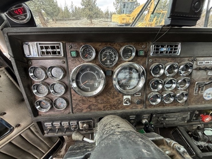 1990-kenworth-w900-image-40
