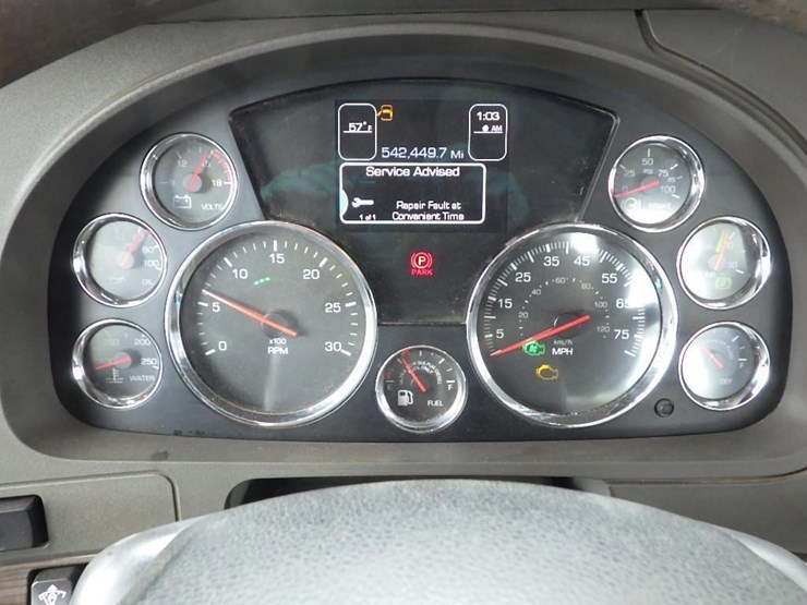 2017-kenworth-t800-image-67