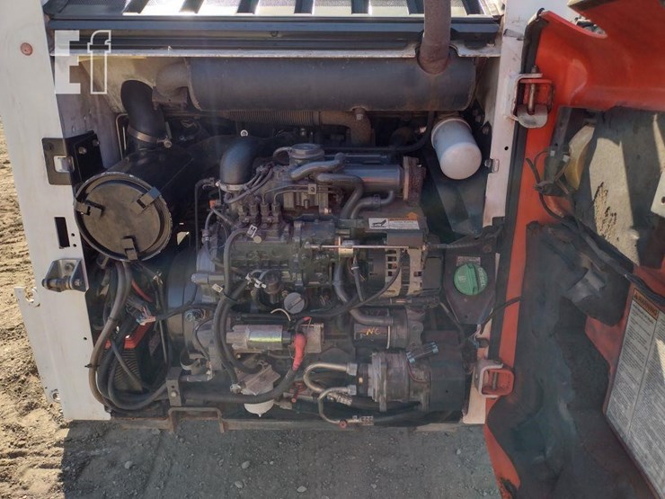 2010-bobcat-t190-image-28