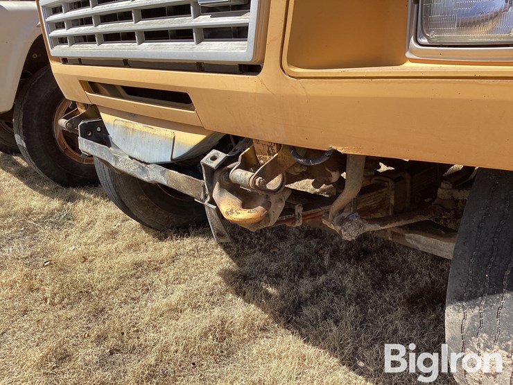 1990-ford-f800-image-11