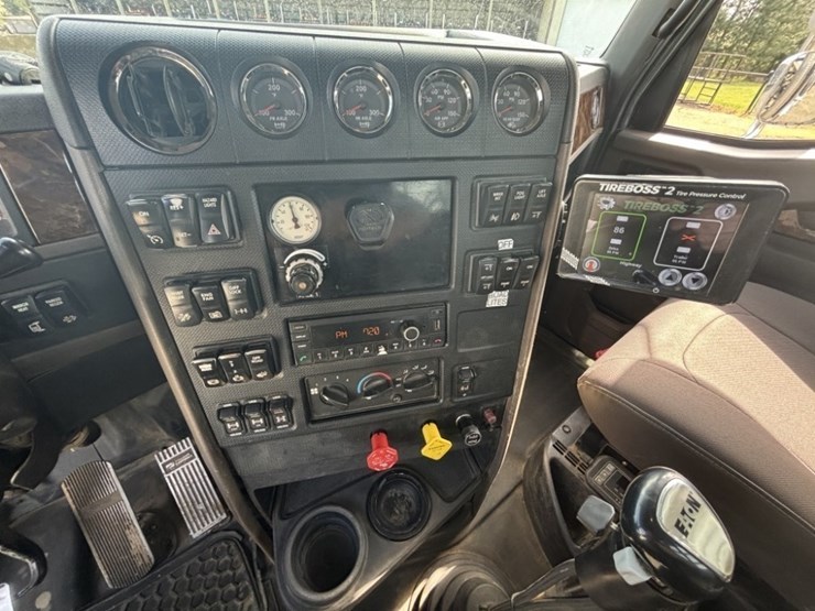 2022-international-hx520-image-33