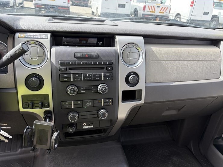 2010-ford-f150-image-16