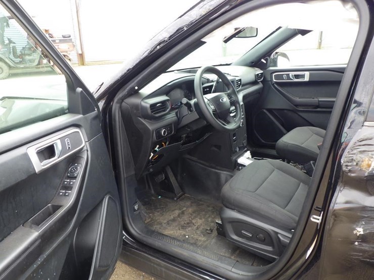 2024-ford-explorer-image-5