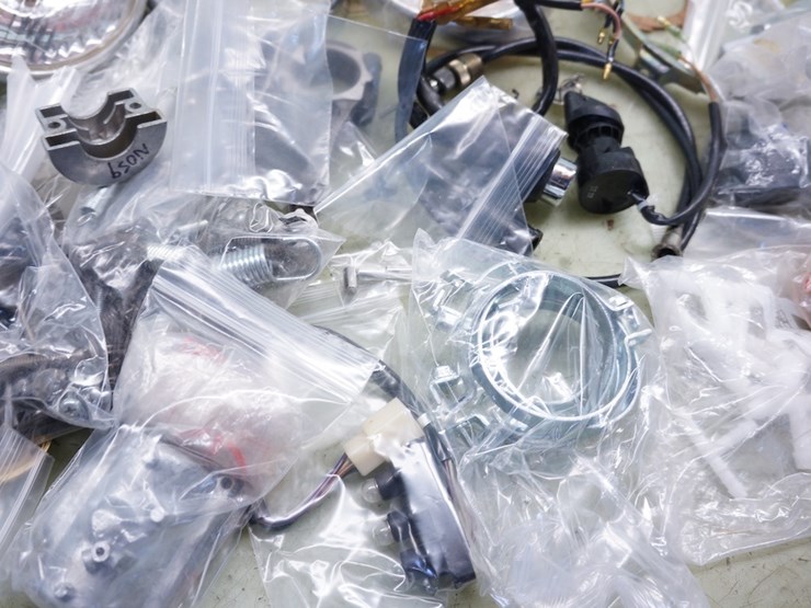 japanese---kawasaki-etc…-miscellaneous-parts-lot-image-3