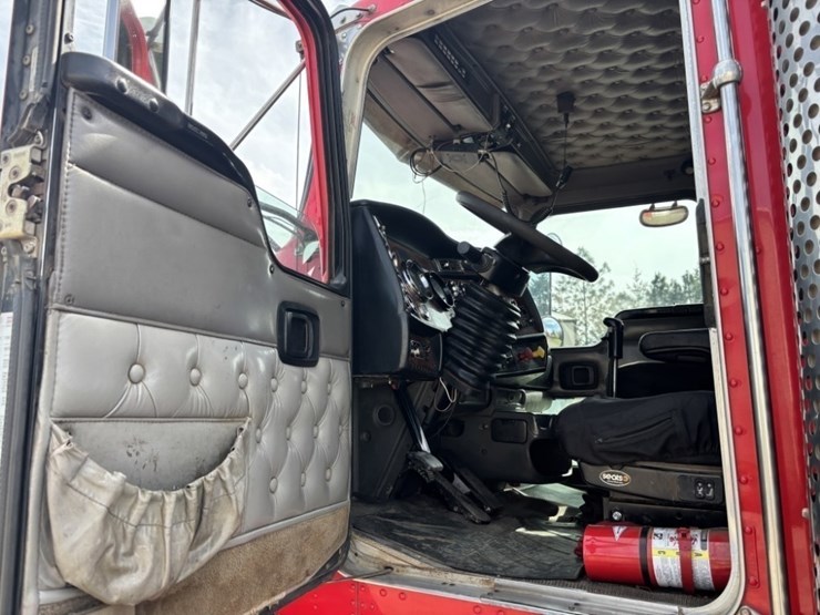 2006-kenworth-t880-image-33