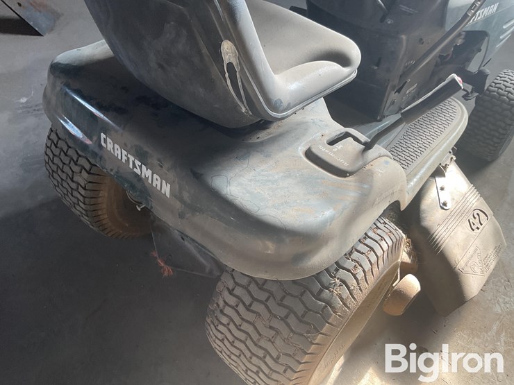 craftsman-riding-lawn-mower-image-16