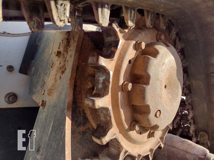 2020-bobcat-t870-image-23