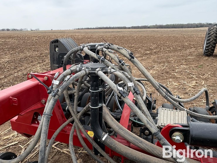 2016-case-ih-2016-image-14