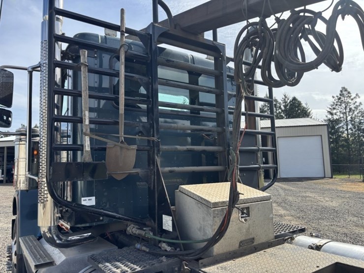 2022-international-hx520-image-22