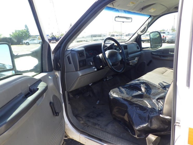 2002-ford-f350-image-5