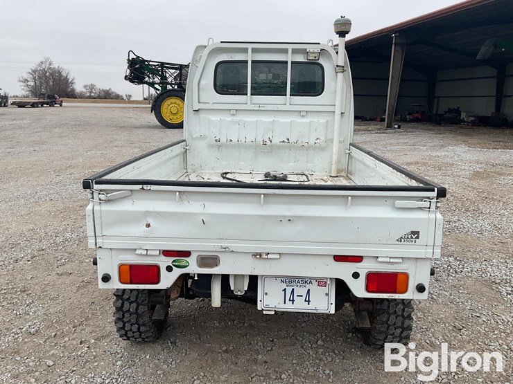 2019-suzuki-ebd-0da16t-4x4-mini-pickup-image-6