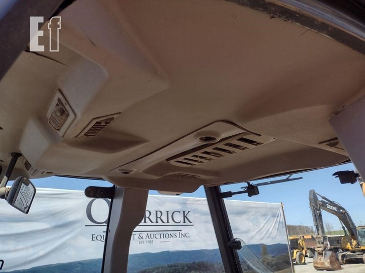 case-580m-turbo-image-13