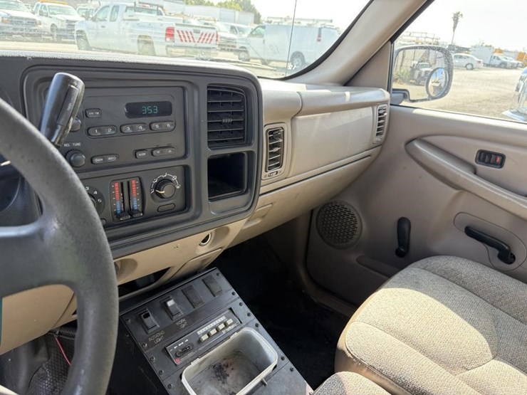 2006-chevrolet-silverado-1500-image-18