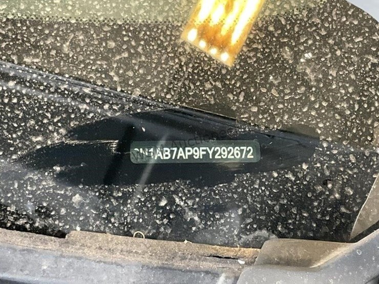 2015-nissan-sentra-sdn-image-13