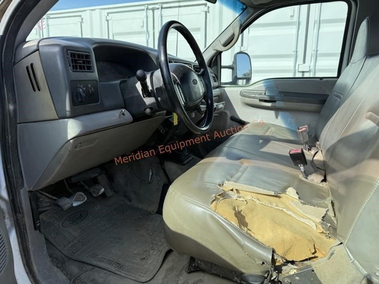 2000-ford-f450-image-33