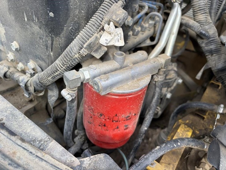 2015-yale-gdp80-forklift-image-32